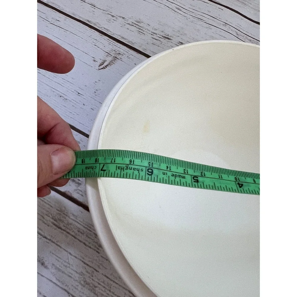 Tupperware smoke marks diameter
